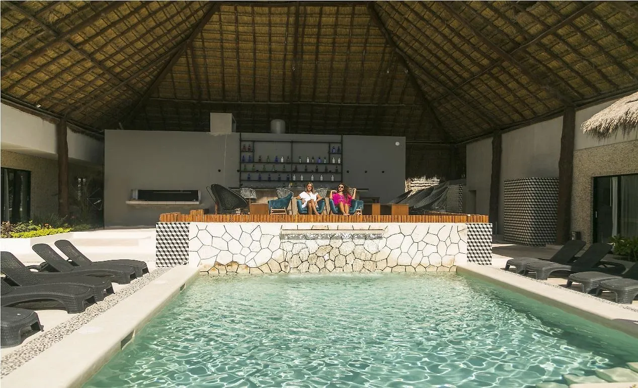 Hotel Popol Vuh (Adults Only) Playa del Carmen México