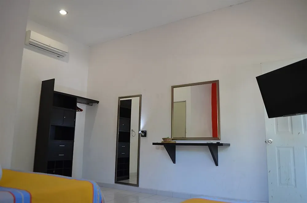 Hotel Popol Vuh (Adults Only) Playa del Carmen 2*,  México